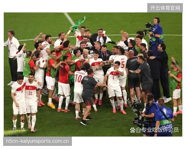 小组赛末轮对阵捷克，比赛结果可能直接决定双方谁能以小组第三身份晋级。